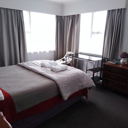 Airport Silver Fern Accommodation Крайстчърч Екстериор снимка