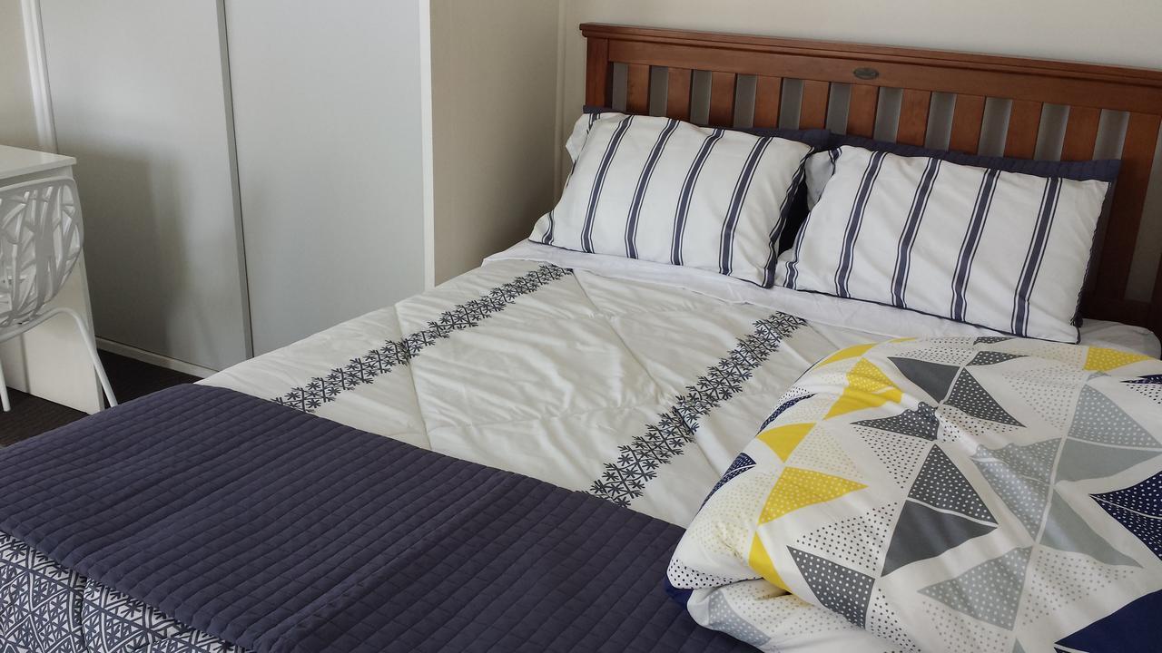 Airport Silver Fern Accommodation Крайстчърч Екстериор снимка