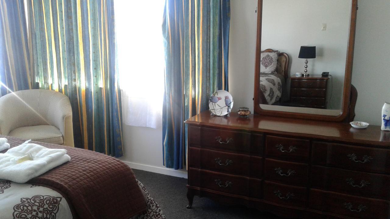 Airport Silver Fern Accommodation Крайстчърч Екстериор снимка