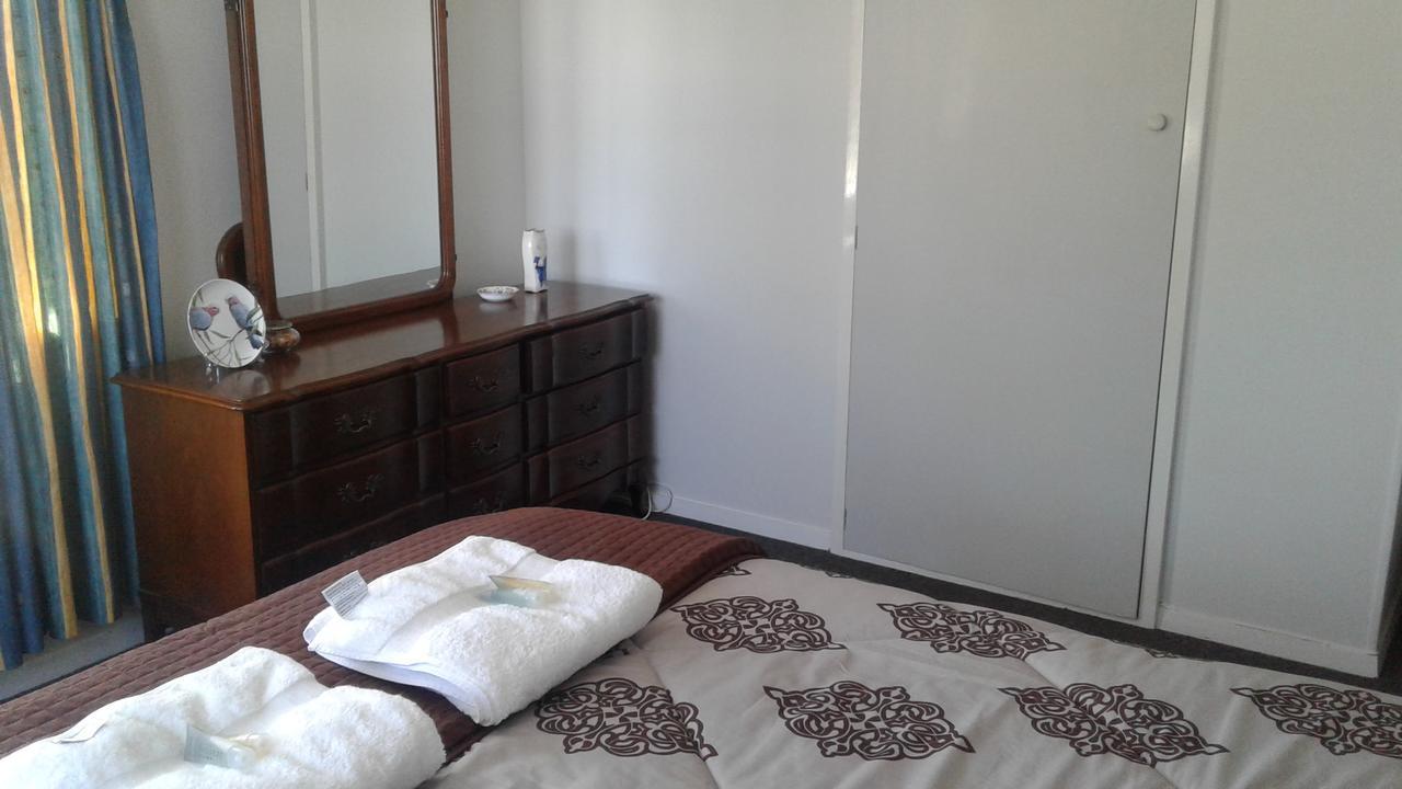 Airport Silver Fern Accommodation Крайстчърч Екстериор снимка